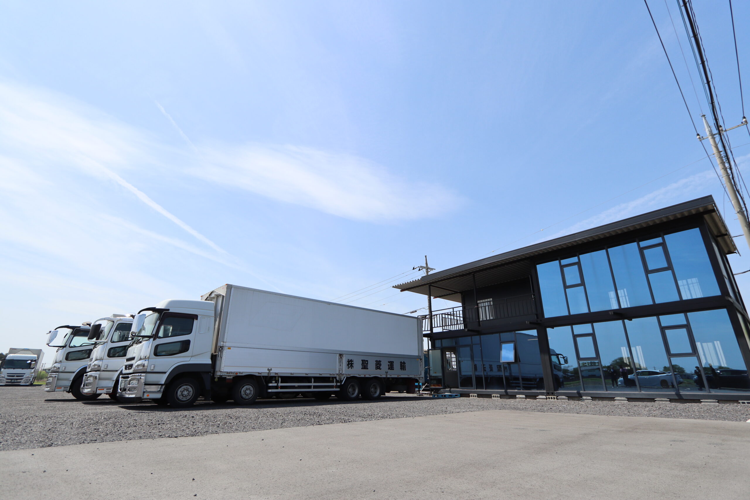 🚛足利支店本格稼働いたします🚛【栃木県さくら市大型 🚛足利支店本格稼働いたします🚛【栃木県さくら市大型
